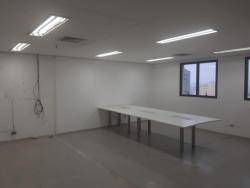 Conjunto Comercial para Locação em São Paulo - 2