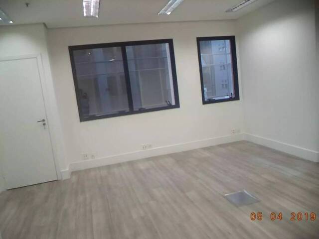 Conjunto Comercial para Venda em São Paulo - 2
