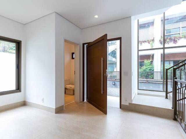 Casa para Venda em São Paulo - 4