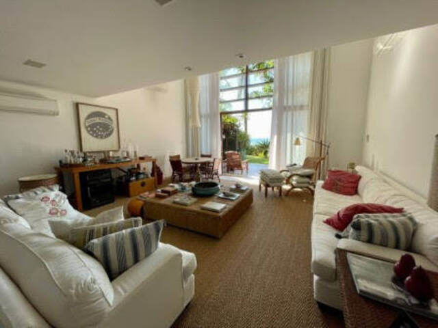 Casa para Venda em Guarujá - 4