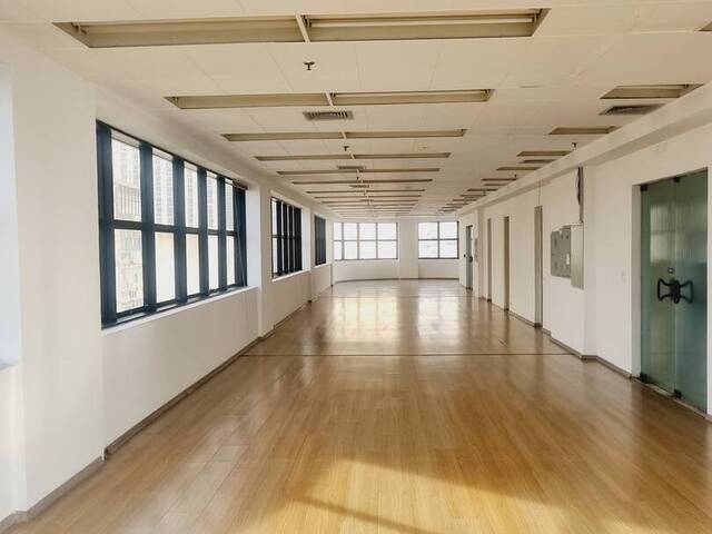 Sala para Venda em São Paulo - 4