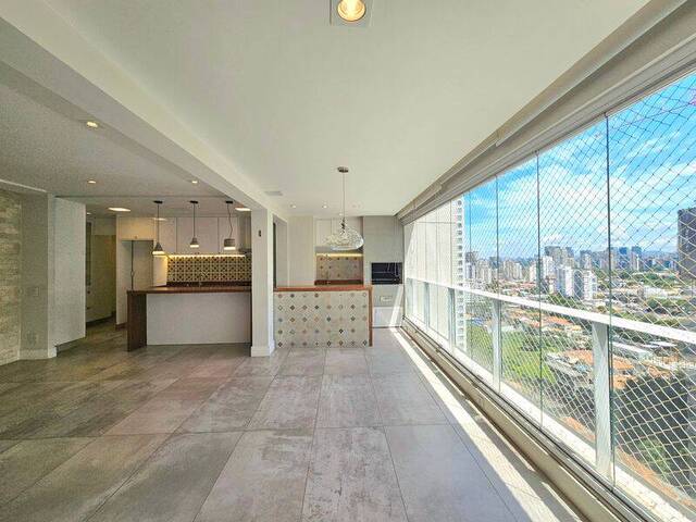 Venda em Cidade Monções - São Paulo