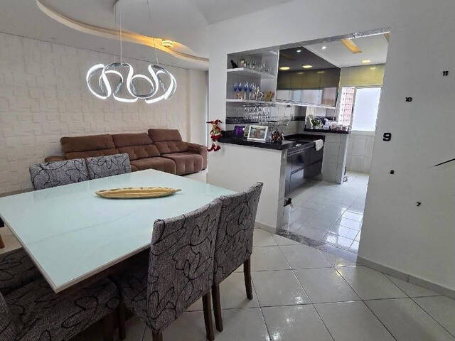 Apartamento para Venda em Praia Grande - 2