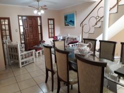 Casa para Venda em Ribeirão Preto - 2
