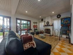 #CA0345 - Casa para Venda em Campos do Jordão - SP - 2